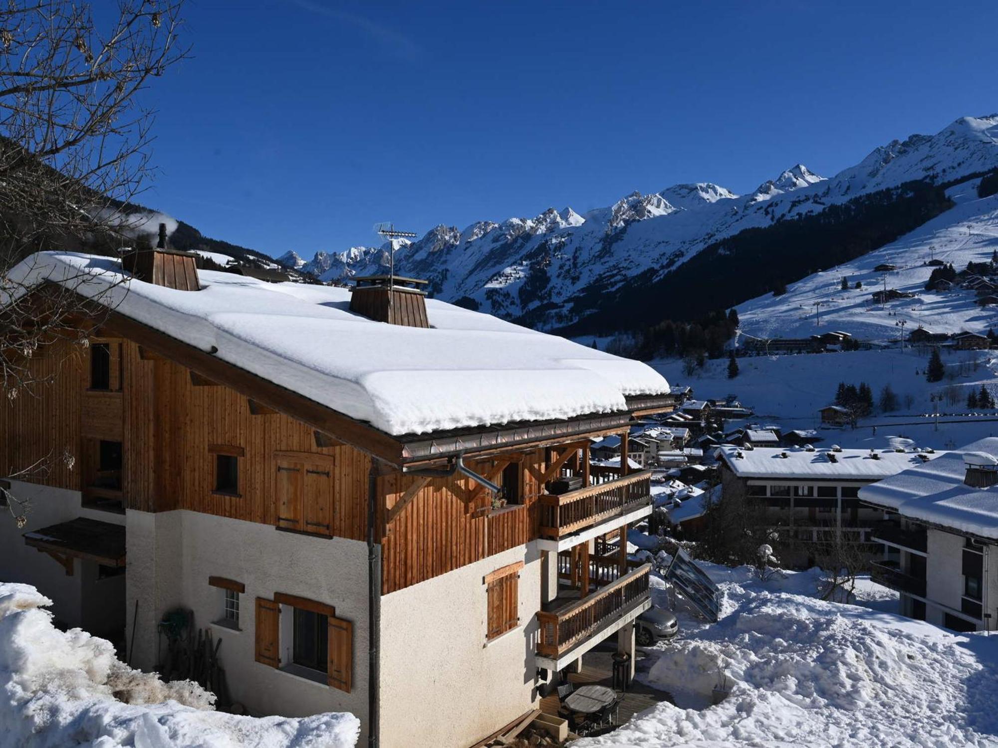 Appartement 2 Chambres Proche Pistes Avec Balcon Et Parking - Fr-1-459-181 La Clusaz Buitenkant foto